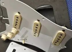 50'S STRAT LOADED