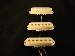 STRATOCASTER HOT NOISELESS