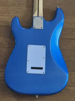 STRATOCASTER STRAT LAKE