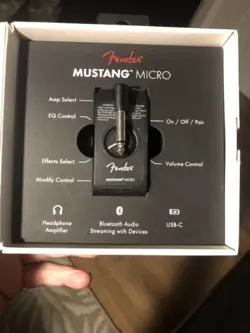 FENDER MUSTANG MICRO GUITAR MODELING RECHARGEABLE HEADPHONE AMP