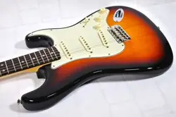 STRATOCASTER 3CS 2017