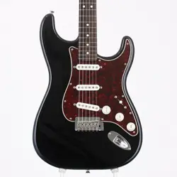 FENDER MADE IN JAPAN HYBRID II STRATOCASTER ROSEWOOD FINGERBOARD BLACK