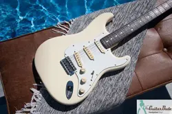 1988 FENDER - STANDARD SERIES STRATOCASTER - MADE IN JAPAN - PRO SET UP