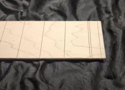 FRETBOARD/FINGERBOARD