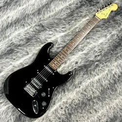 FENDER JAPAN BOXER SERIES ST-456 BLACK MADE IN JAPAN 1984-1987 E SERIAL GUITAR