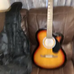 FENDER ACOUSTIC GUITAR / WITH SOFT CASE