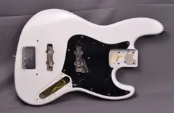 ~WHITE~ REFIN JAZZBASS