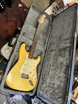 1989 FENDER MADE