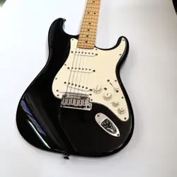 FENDER ROLAND READY STRATOCASTER USA AMERICAN BLACK ELECTRIC GUITAR