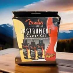 FENDER GUITAR SUPER CARE KIT