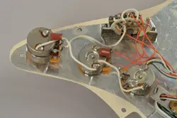 PEARLOID LOADED PICKGUARD