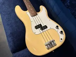 FENDER JAPAN PB70-70US ELECTRIC BASS GUITAR PRECISION BASS USED FROM JAPAN
