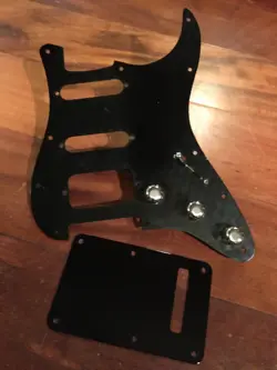 PATTERN HSS PICKGUARD