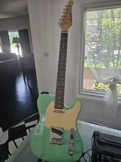 TELECASTER ELECTRIC GUITAR/