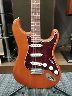 FENDER PLAYER STRATOCASTER ELECTRIC GUITAR SAFE DELIVERY FROM JAPAN