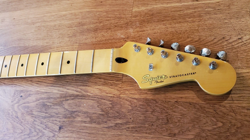 LOCKING TUNERS MAPLE