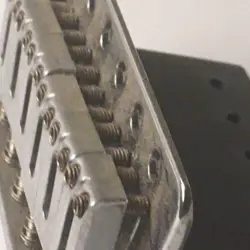 TREMOLO BRIDGE STRATOCASTER
