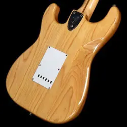 FENDER 1977 STRATOCASTER NAT M  4.32KG VINTAGE  FENDER STRATOCASTER ELECTRIC G