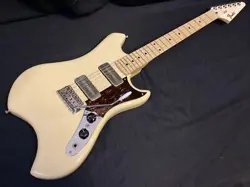 FENDER DAIKI TSUNETA SWINGER 2021 LIMITED EDITION (FENDER JAPAN KING GNU DAIKI