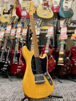 FENDER 1978 MUSTANG  NATURAL   ROSEWOOD   ASH BODY  REFRETS   VINTAGE