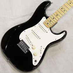 FENDER STANDARD STRATOCASTER  83 BLACK M