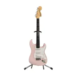 FENDER FSR COLLECTION TRADITIONAL LATE 60S STRATOCASTER GUITAR RW FB, SHELL PINK