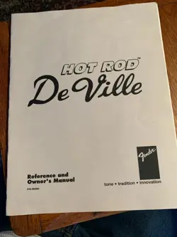 FENDER HOT ROD DEVILLE