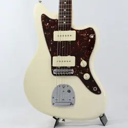 FENDER AMERICAN VINTAGE '62 JAZZMASTER