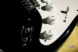 STRATOCASTER 