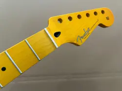 22 FRET 25.5INCH STRAT GUITAR NECK MAPLE FOR DIY FENDER REPLACEMENT YELLOW MATTE