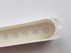 FENDER WHITE STRATOCASTER