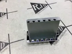 FENDER AMERICAN 6 POINT STRATOCASTER TREMOLO BRIDGE VIBRATO CHROME STEEL