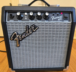 FENDER FRONTMAN 10G 10W GUITAR AMPLIFIER, SMALL AMP IN GREAT CONDITION