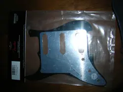 STRATOCASTER/STRAT PICKGUARD