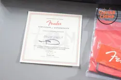 STRATOCASTER SATIN BLACK