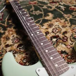 STRATOCASTER RW BIRCH