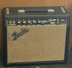 RARE ALL ORIGINAL OEM 1966 FENDER VIBRO CHAMP AMP WITH LOGO TESTED