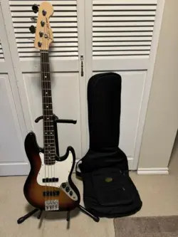 2007 FENDER HIGHWAY ONE JAZZ BASS MIA