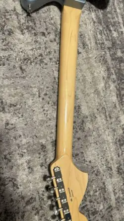 JAZZMASTER WITH HARD