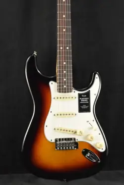 FENDER PLAYER II STRATOCASTER 3-COLOR SUNBURST ROSEWOOD FINGERBOARD