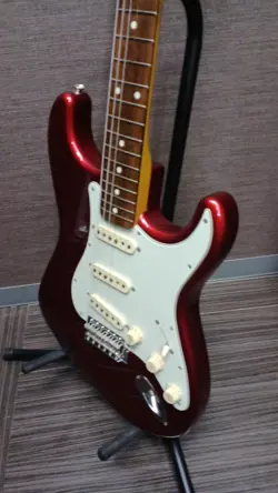 STRATOCASTER ELECTRIC GUITAR-04