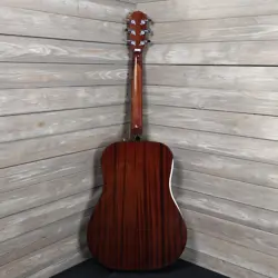 ACOUSTIC GUITAR AS-IS