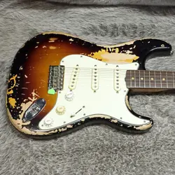 FENDER MIKE MCCREADY STRATOCASTER RW 3-COLOR SUNBURST SAFE DELIVERY FROM JAPAN