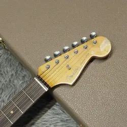 MCCREADY STRATOCASTER RW