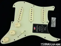 FENDER AMERICAN ULTRA STRATOCASTER LOADED PICKGUARD STRAT S1 NOISELESS USA MINT