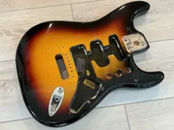 2008 FENDER STRATOCASTER DELUXE LONE STAR MIM 3 TONE SUNBURST ALDER BODY