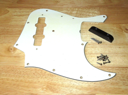 PICKGUARD THUMB