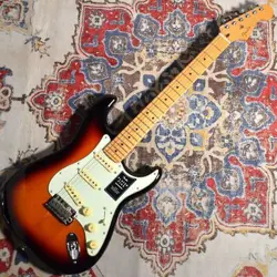 FENDER PLAYER PLUS STRATOCASTER MAPLE FINGERBOARD ELECTRIC GUITAR STRATOCASTER