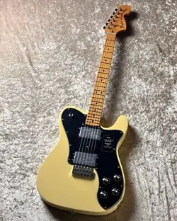 FENDER VINTERA II 70S TELECASTER DELUXE W  TREMOLO   VINTAGE WHITE  3.90KG