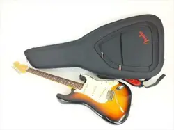 FENDER STRATOCASTER GUITAR USED 240809G3086